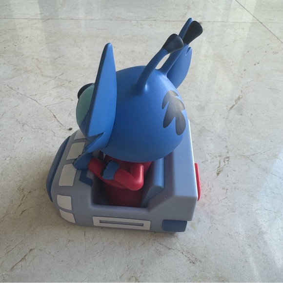 Disney Stitch figurine - Picture 4 of 9